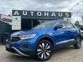 Volkswagen T-Roc Move 1.5 TSI StHz*Keyless*R-Kam*Allwetter* Blau - thumbnail 1