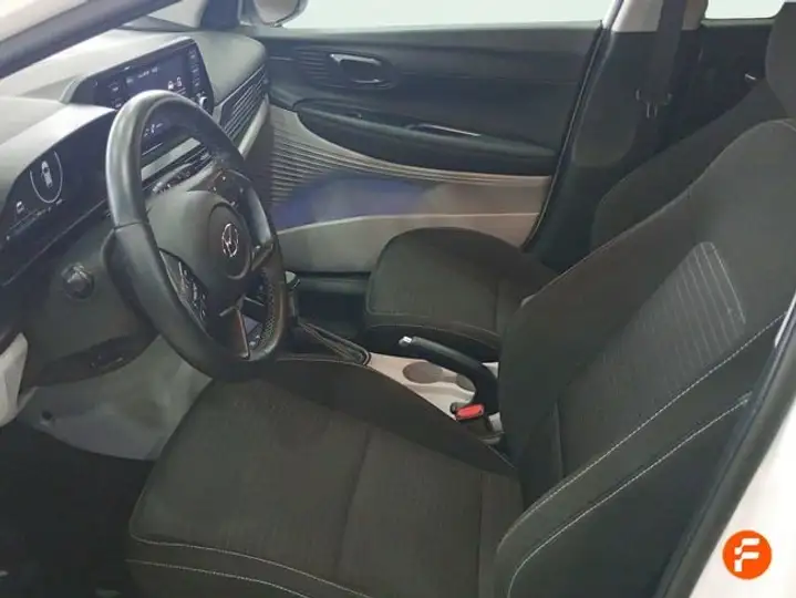 Hyundai i20 2023, foto 9