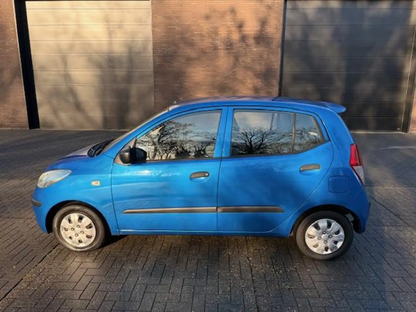 Hyundai i10 | AIRCO| 1.1 Active Cool Blau - 2