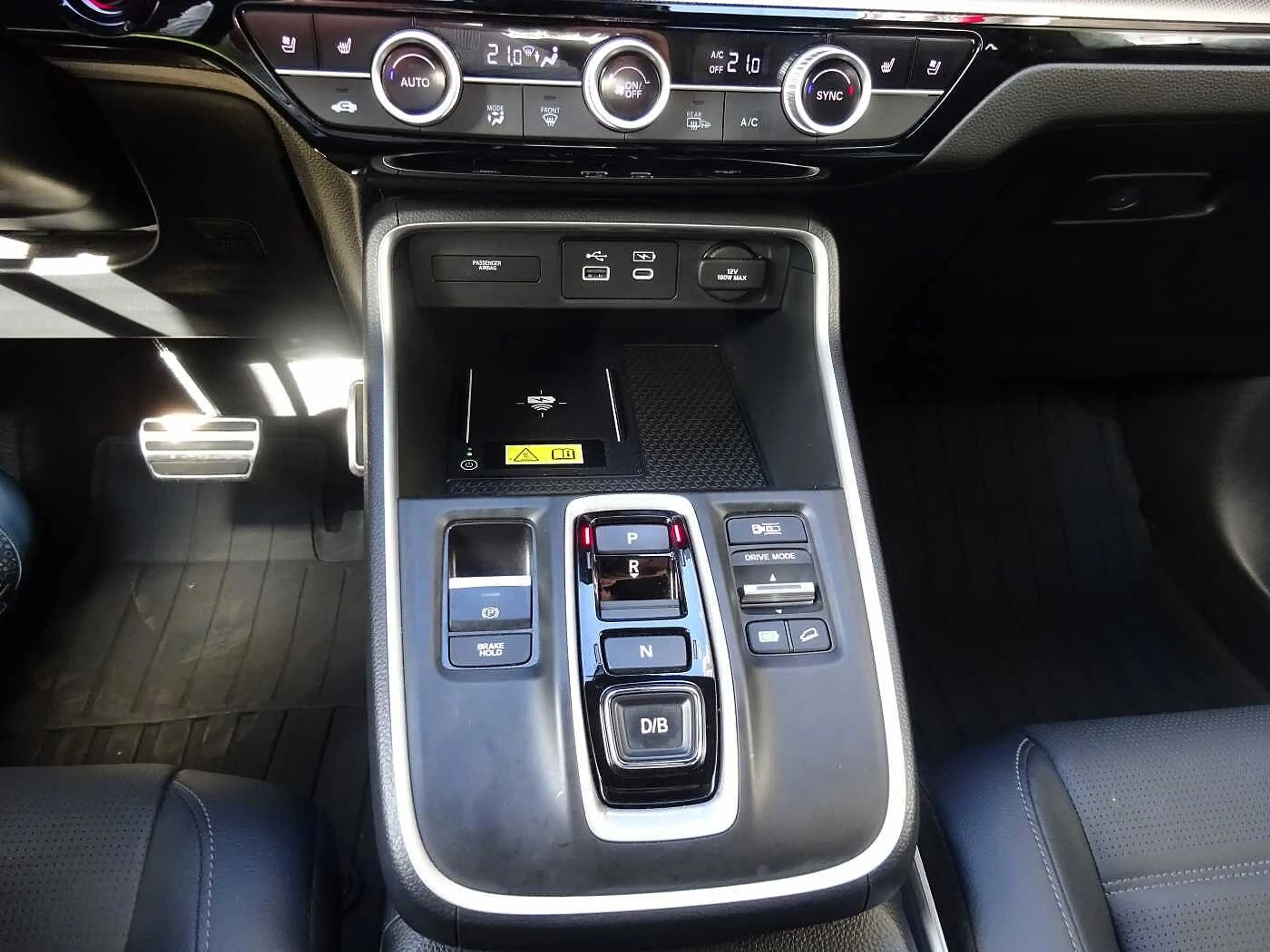 Honda CR-V Plug in Hybrid e:PHEV 2.0 i-MMD 2WD Advance Tech — photo 14