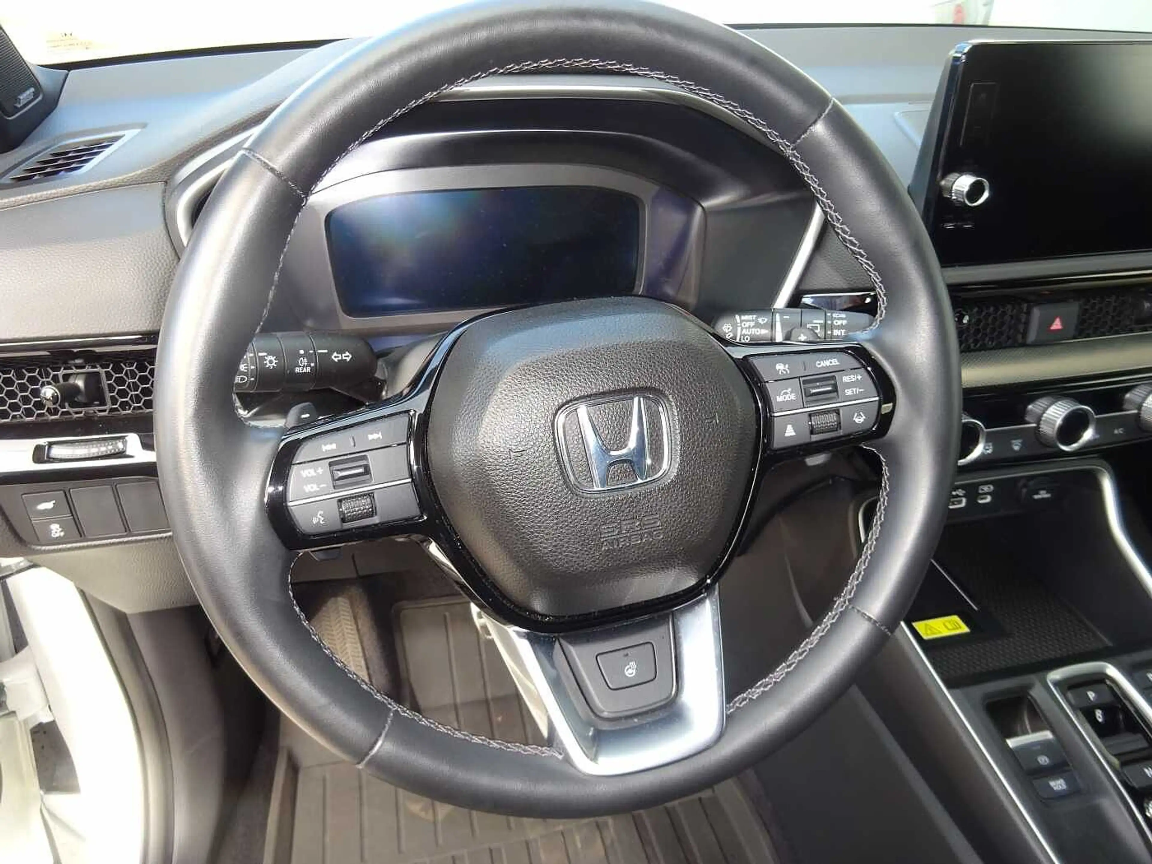Honda CR-V Plug in Hybrid e:PHEV 2.0 i-MMD 2WD Advance Tech — photo 6