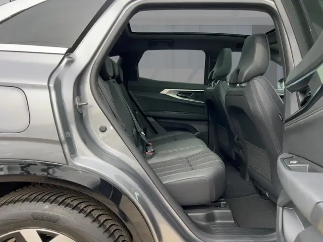 Renault Austral view 9