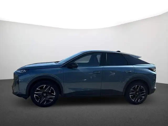 Peugeot 3008 view 5