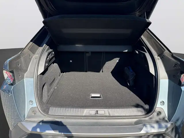 Peugeot 3008 view 9