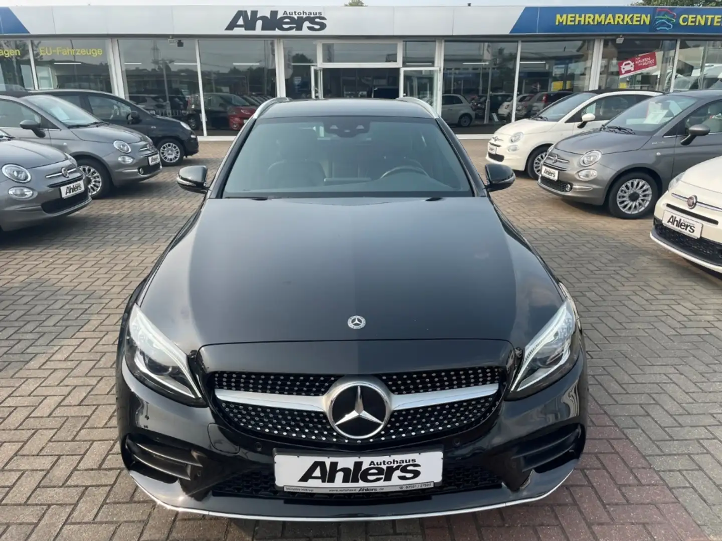 Mercedes-Benz C 180 T AMG+AUTOMATIK+MULTIBEAM+LEDER+ELSITZE+ Negru - 2