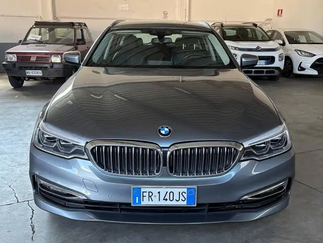 BMW 530 Serie 5 G31 2018 Touring 530d Touring xdrive Luxury 265cv auto