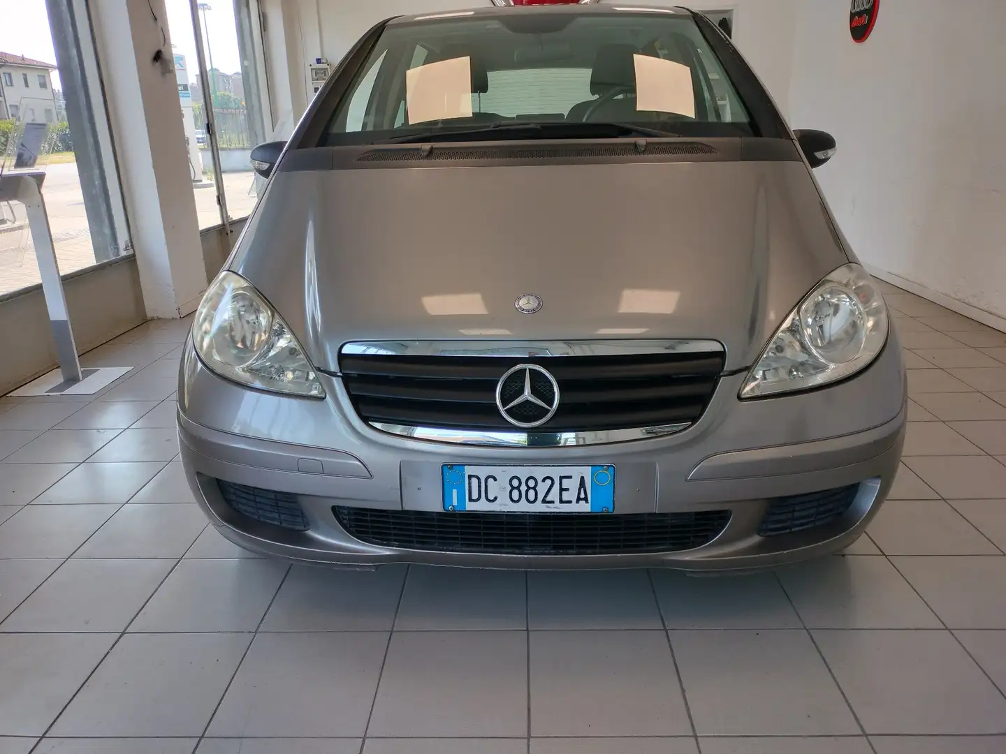 Mercedes-Benz A 160 cdi Classic Gris - 2