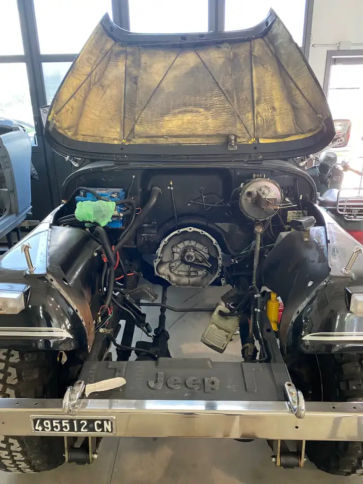 Jeep CJ-7 LAREDO, foto 12