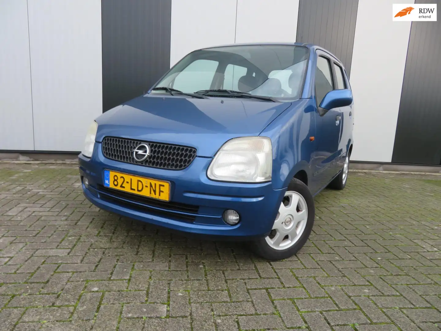Opel Agila 1.2-16V Elegance Blau - 1