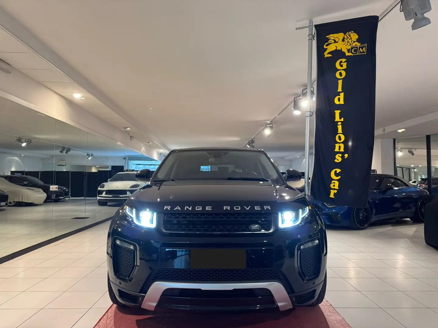 Land Rover Range Rover Evoque 2.0 td4 HSE Dynamic 150cv auto my19 Schwarz - 2