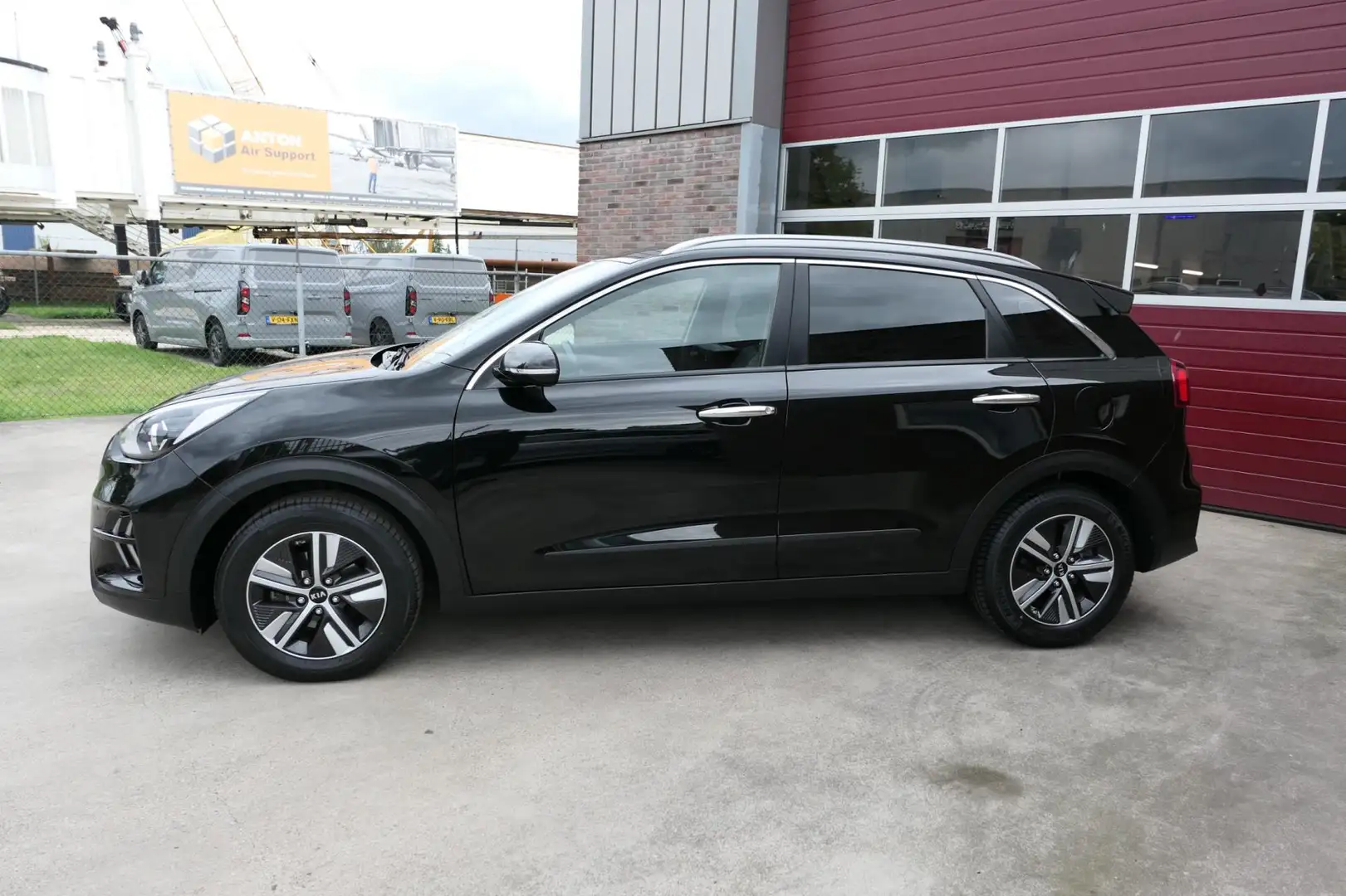 Kia Niro 1.6 GDi Hybrid DynamicLine, Camera, Trekhaak, Adap Noir - 2