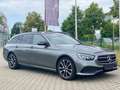 Mercedes-Benz E 220 d T-Mod 2xAvantgard Night MBUX Standheizung Gris - thumbnail 2