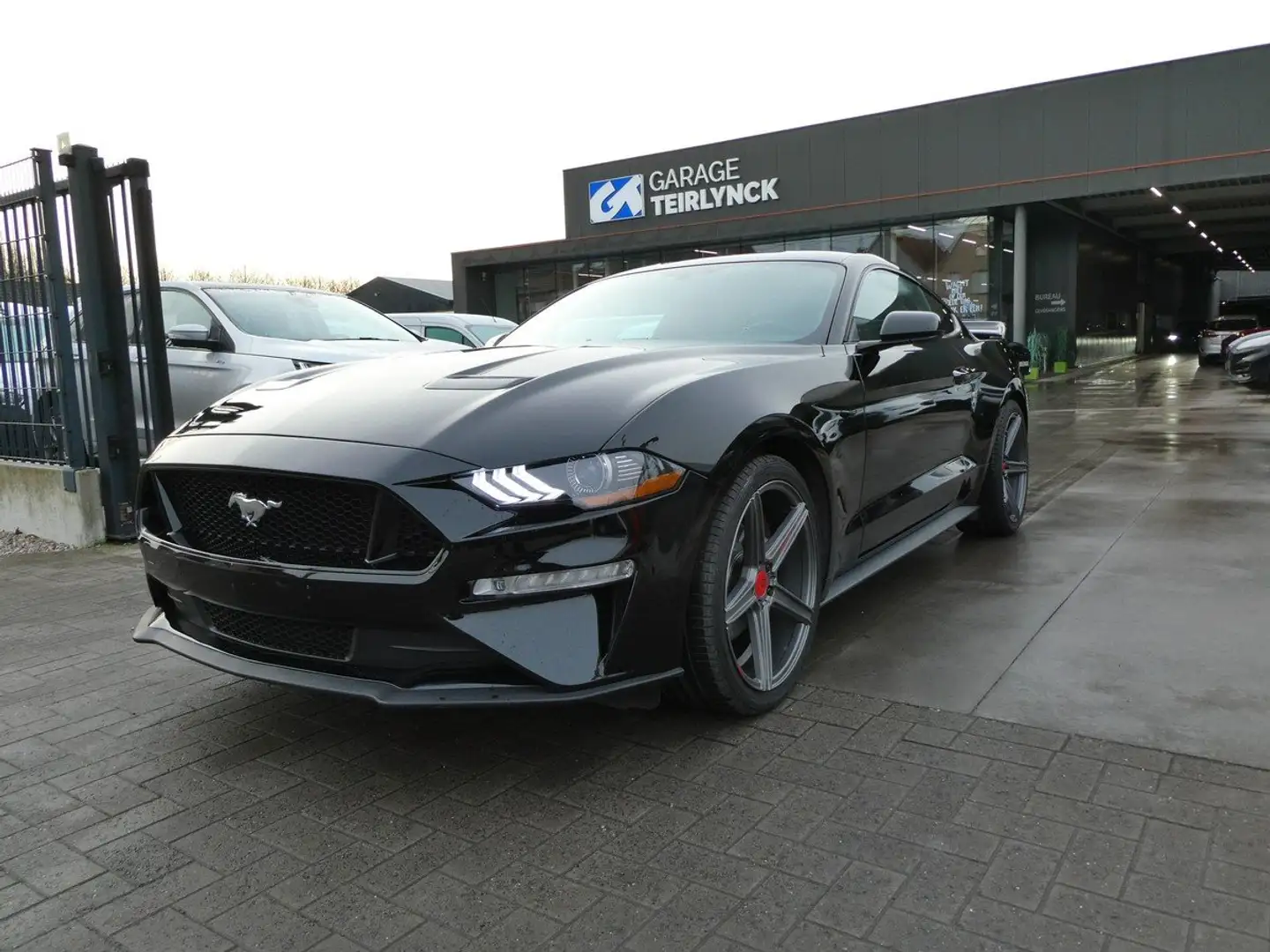 Ford Mustang Coupe Black Edition 2.3 i 317pk AUTOMAAT (46424) Czarny - 1