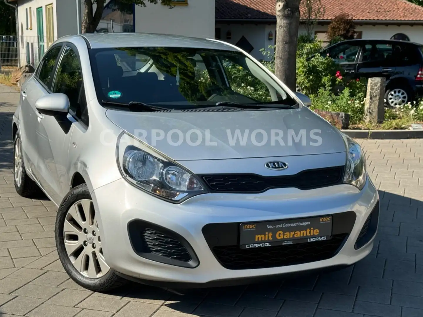 Kia Rio Edition 7 5xTÜRER+MFL+KLIMA+ALU+ALLWETTER srebrna - 1