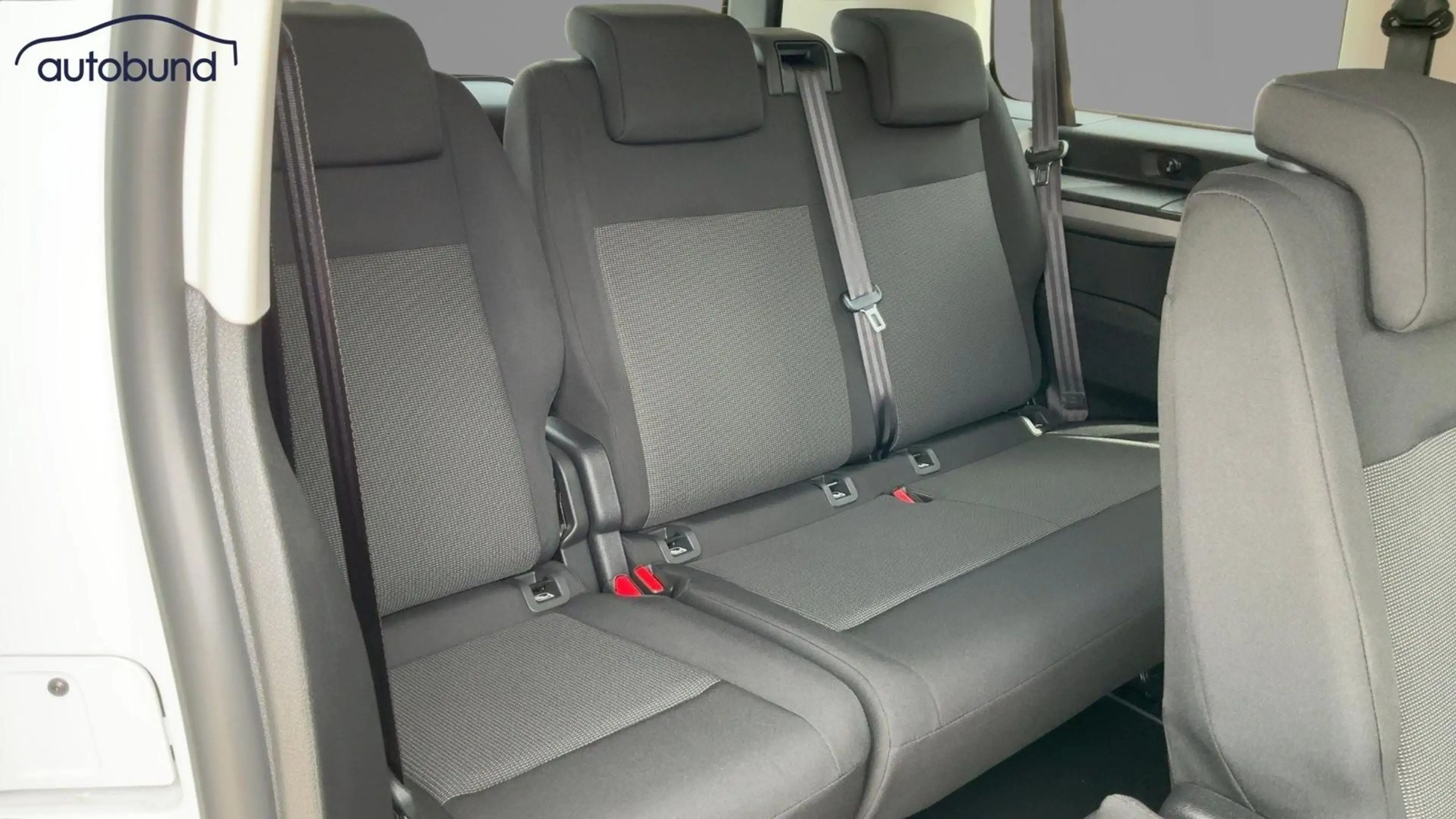 Citroen Spacetourer 2.2 BlueHDI 180 Autom. Plus M 8-Sitzer AHK KA LE — photo 8