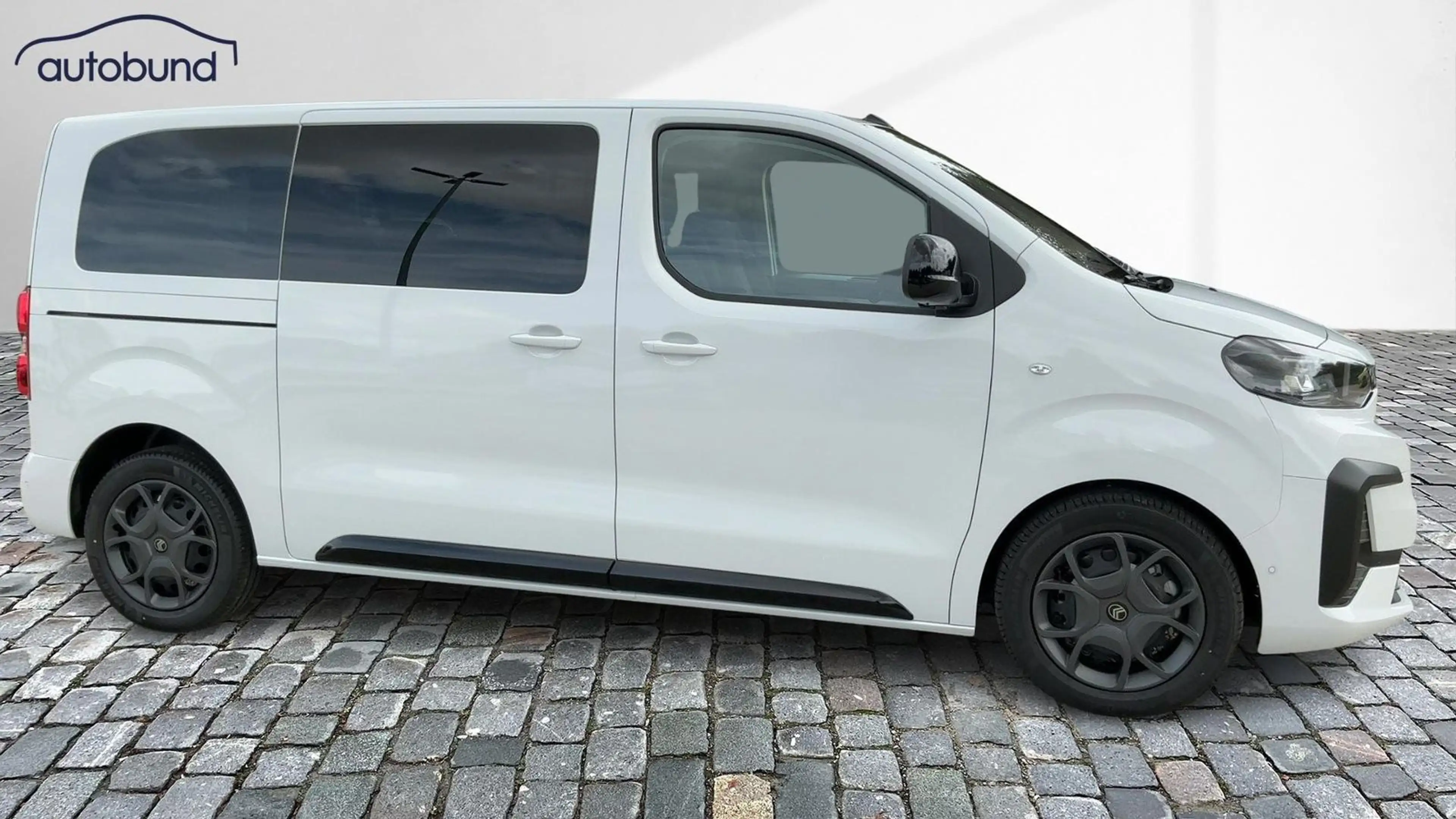 Citroen Spacetourer 2.2 BlueHDI 180 Autom. Plus M 8-Sitzer AHK KA LE — photo 4