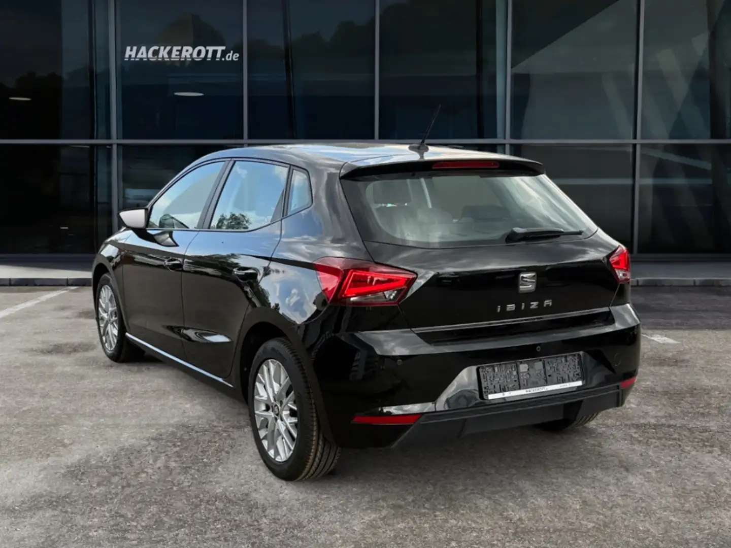 SEAT Ibiza Style 1.0 TSI ACC PDC hinten Sitzheizung Navi Brem Černá - 2