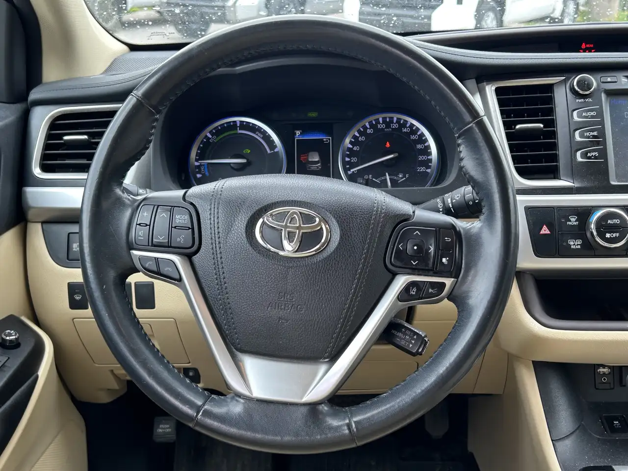 Toyota Highlander photo Toyota Highlander