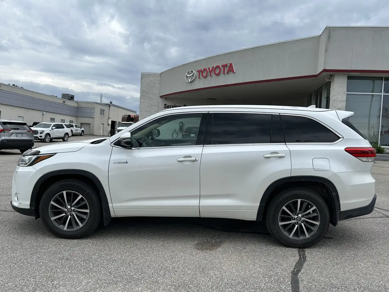 Toyota Highlander photo Toyota Highlander