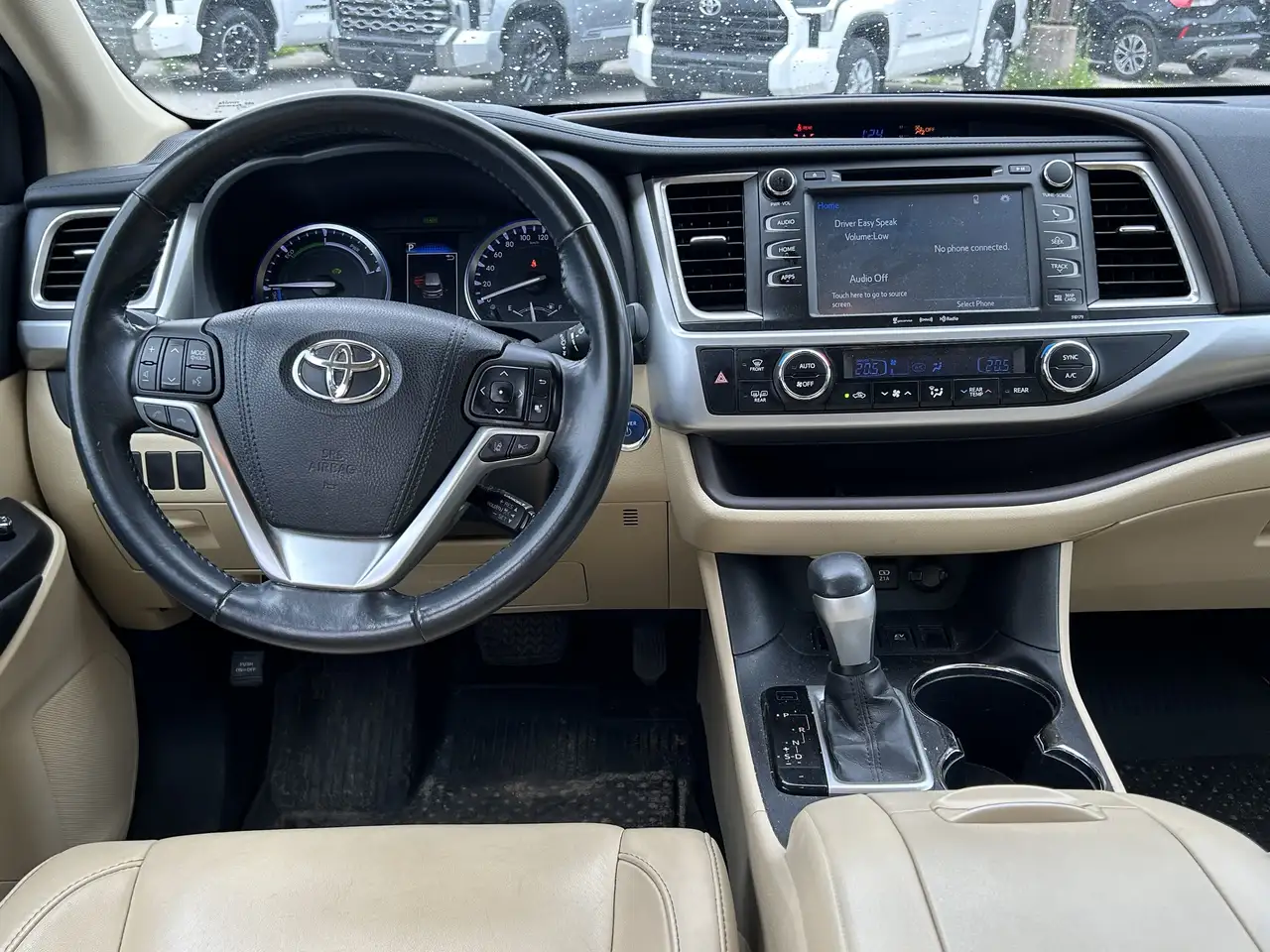 Toyota Highlander photo Toyota Highlander