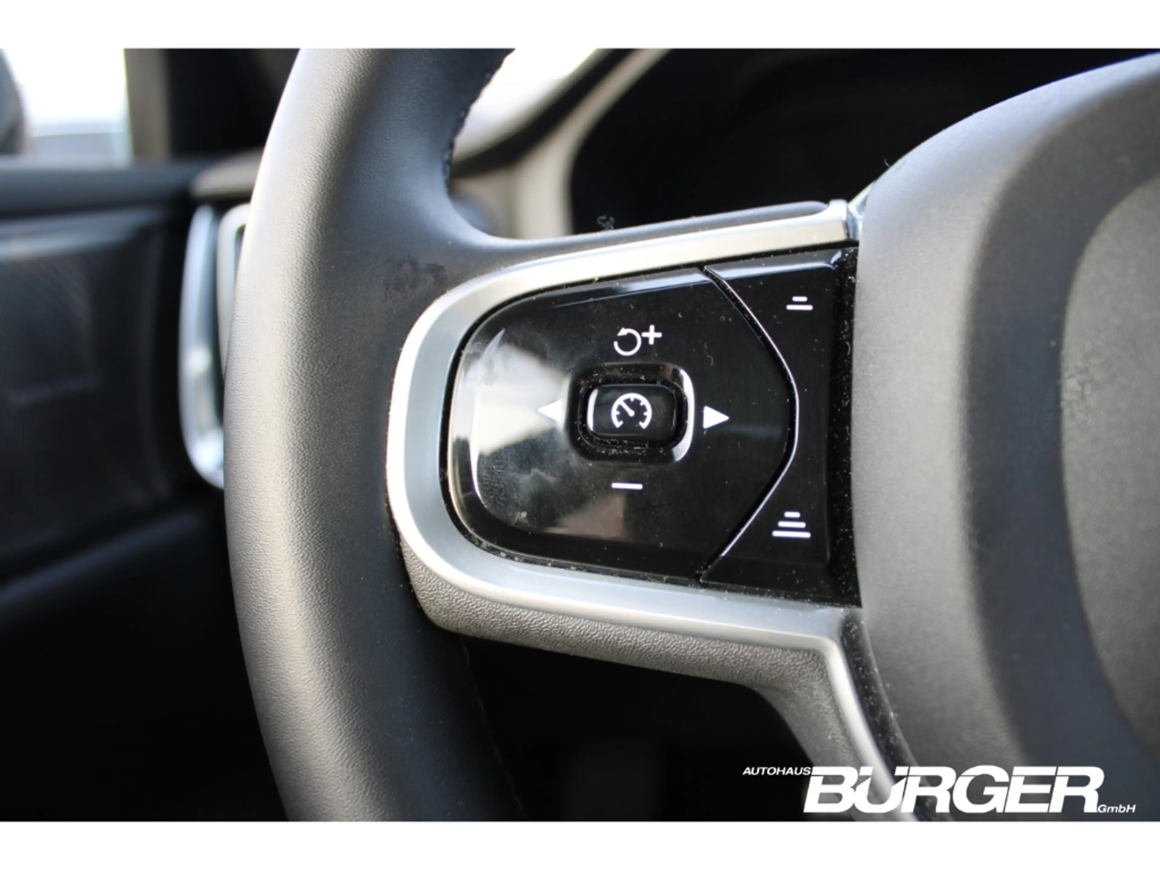 Volvo S60 R Design AWD T8 HUD Navi 360°Pano ACC LED  Memory — photo 13