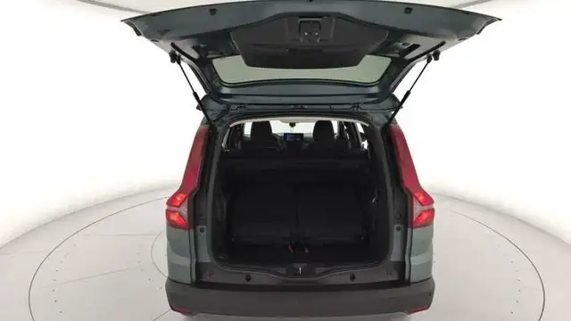 Dacia Jogger view 4