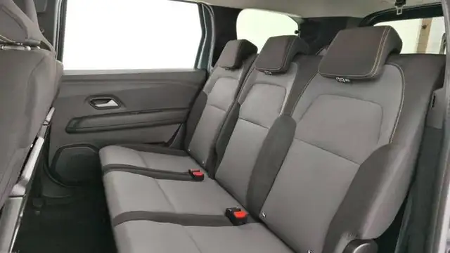 Dacia Jogger view 15