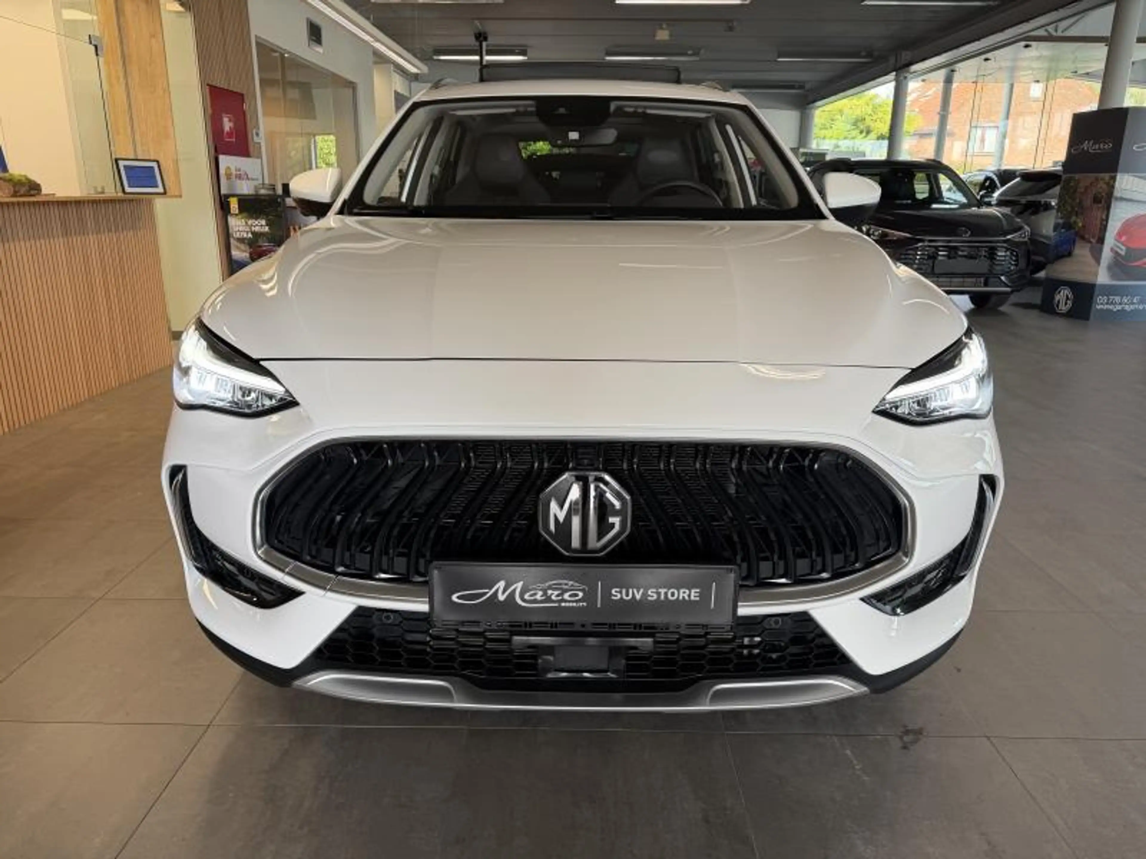 MG EHS 1.5 T-GDI Plug in Hybride Luxury Facelift! | FULL — photo 10