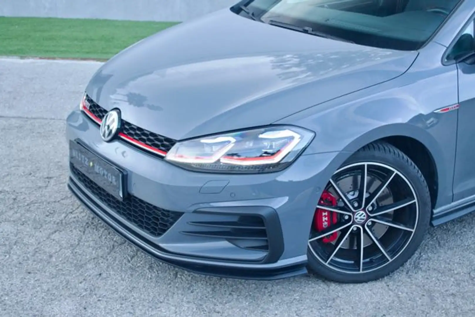 Volkswagen Golf GTI 2.0 TSI TCR DSG7 213kW - 2