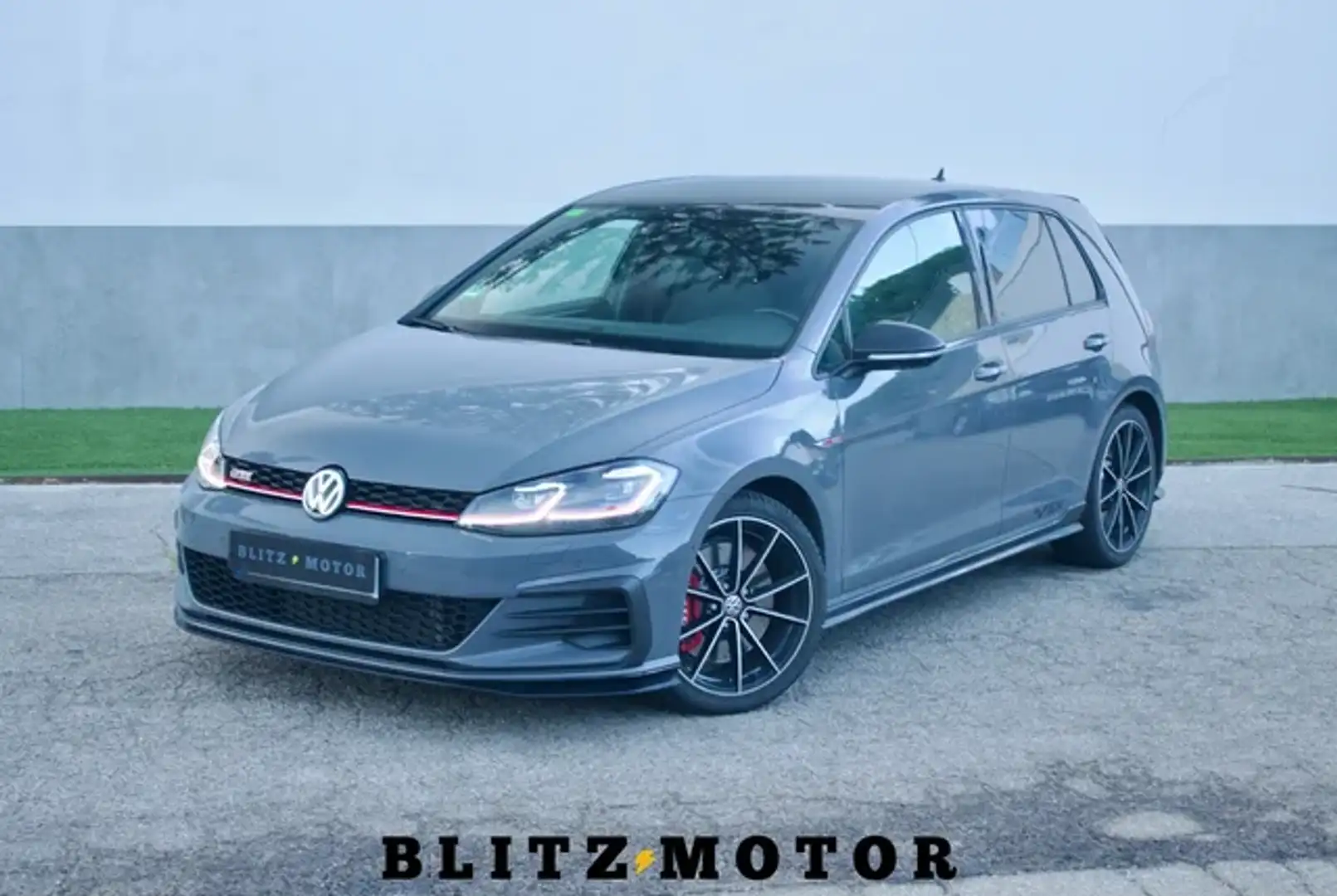Volkswagen Golf GTI 2.0 TSI TCR DSG7 213kW - 1