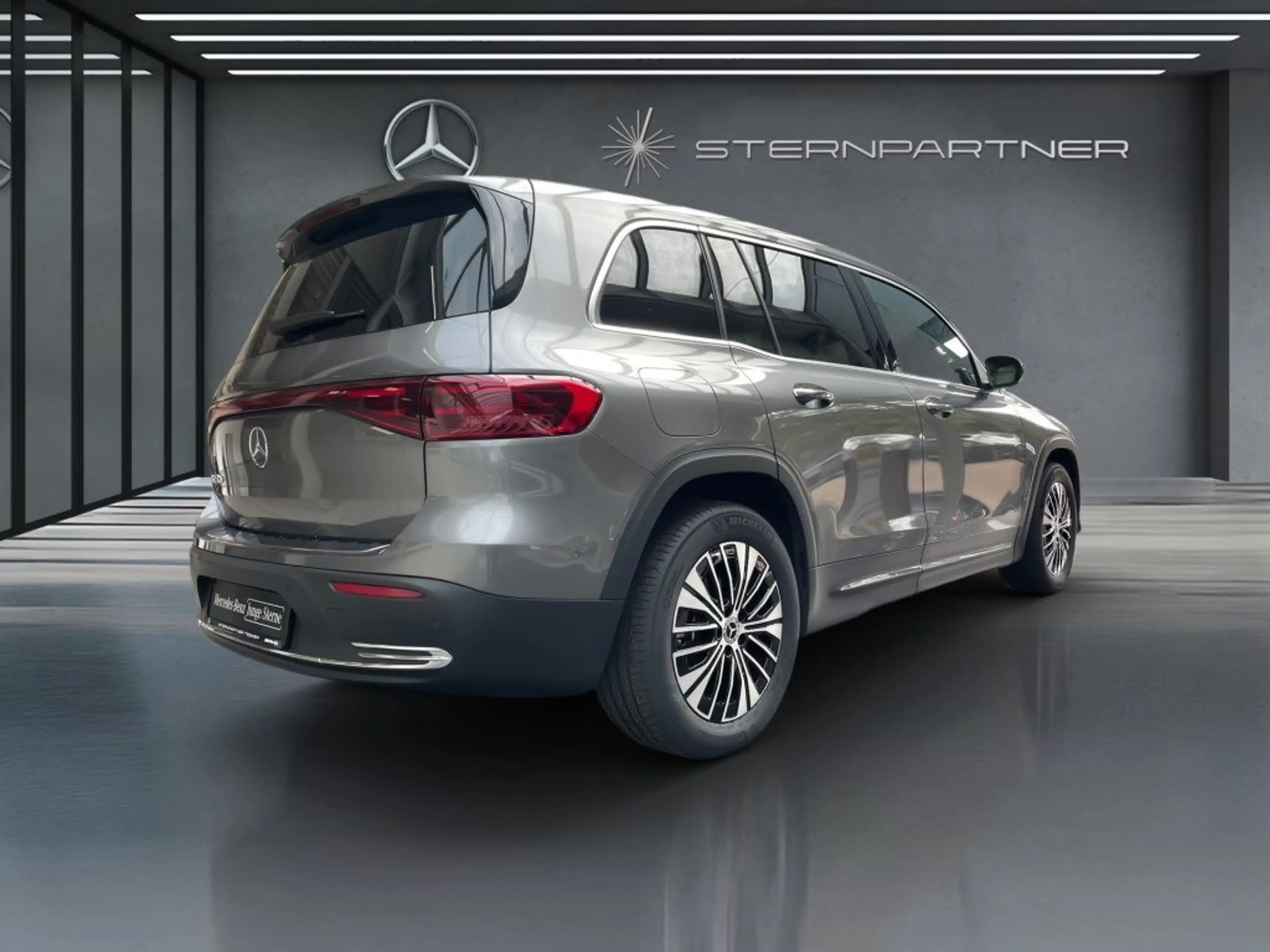 Mercedes-Benz EQB 250 MBUX+Progressive+Ambiente+Totwinkel+AUT — photo 13