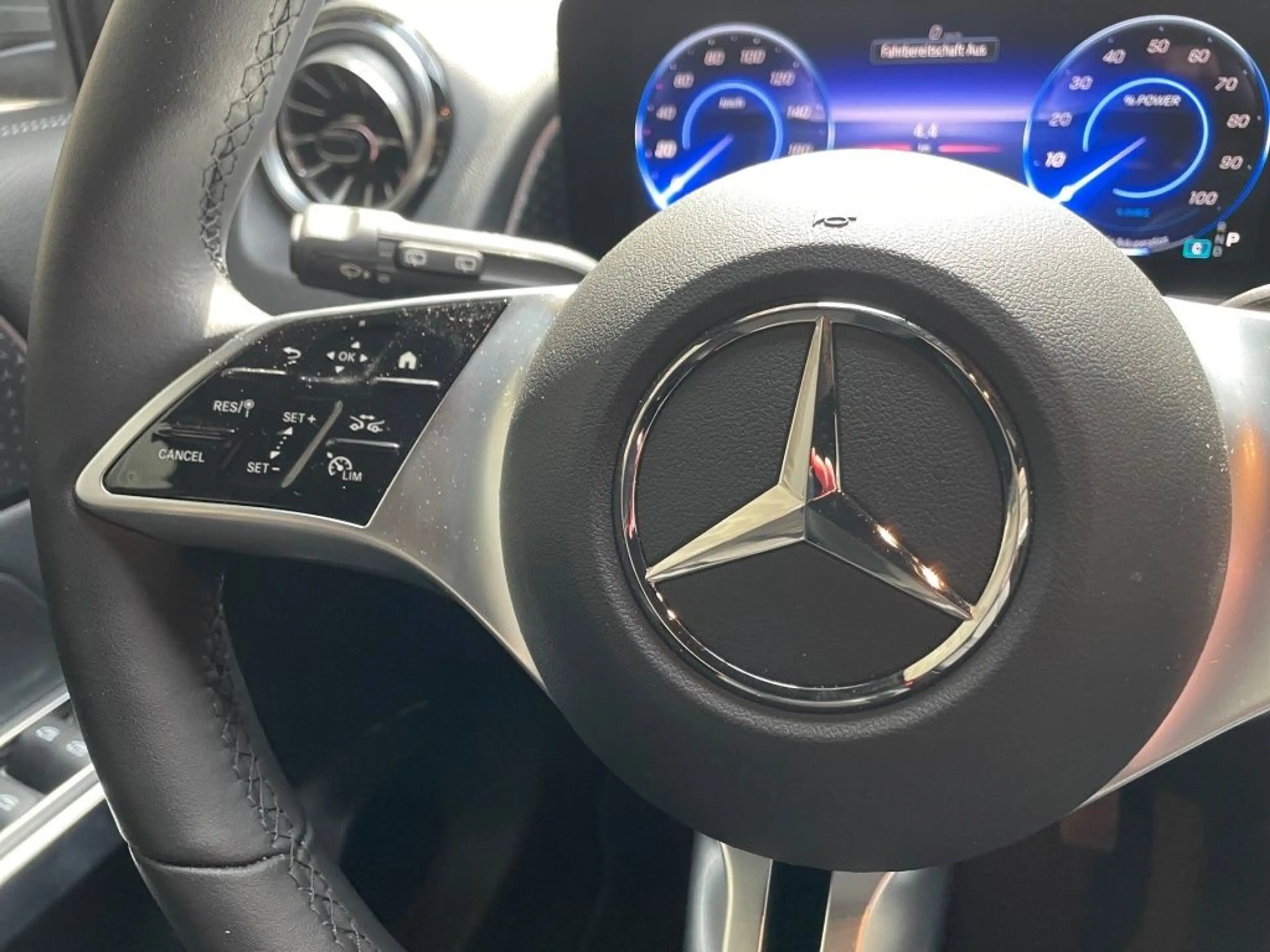 Mercedes-Benz EQB 250 MBUX+Progressive+Ambiente+Totwinkel+AUT — photo 24