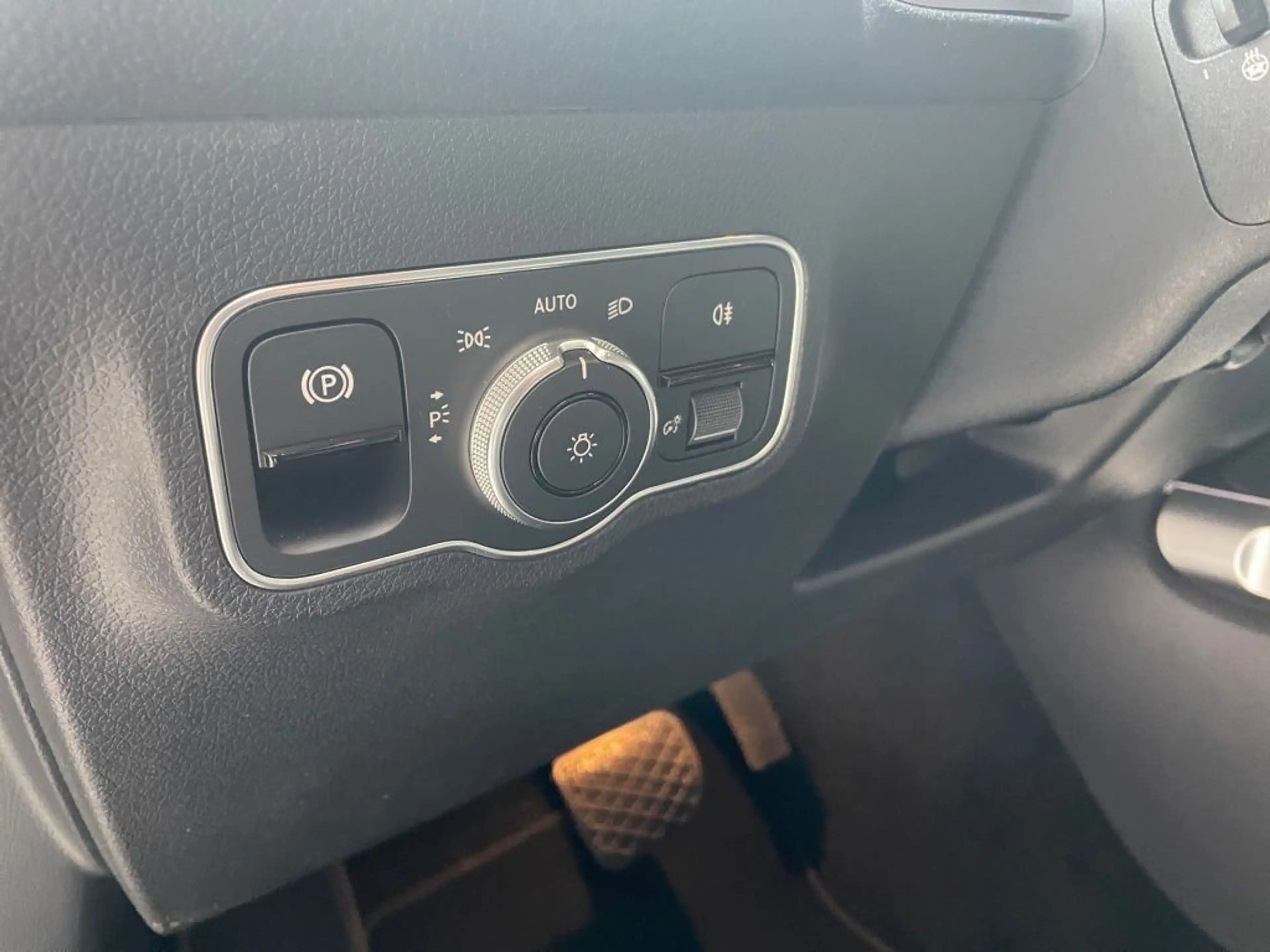 Mercedes-Benz EQB 250 MBUX+Progressive+Ambiente+Totwinkel+AUT — photo 22