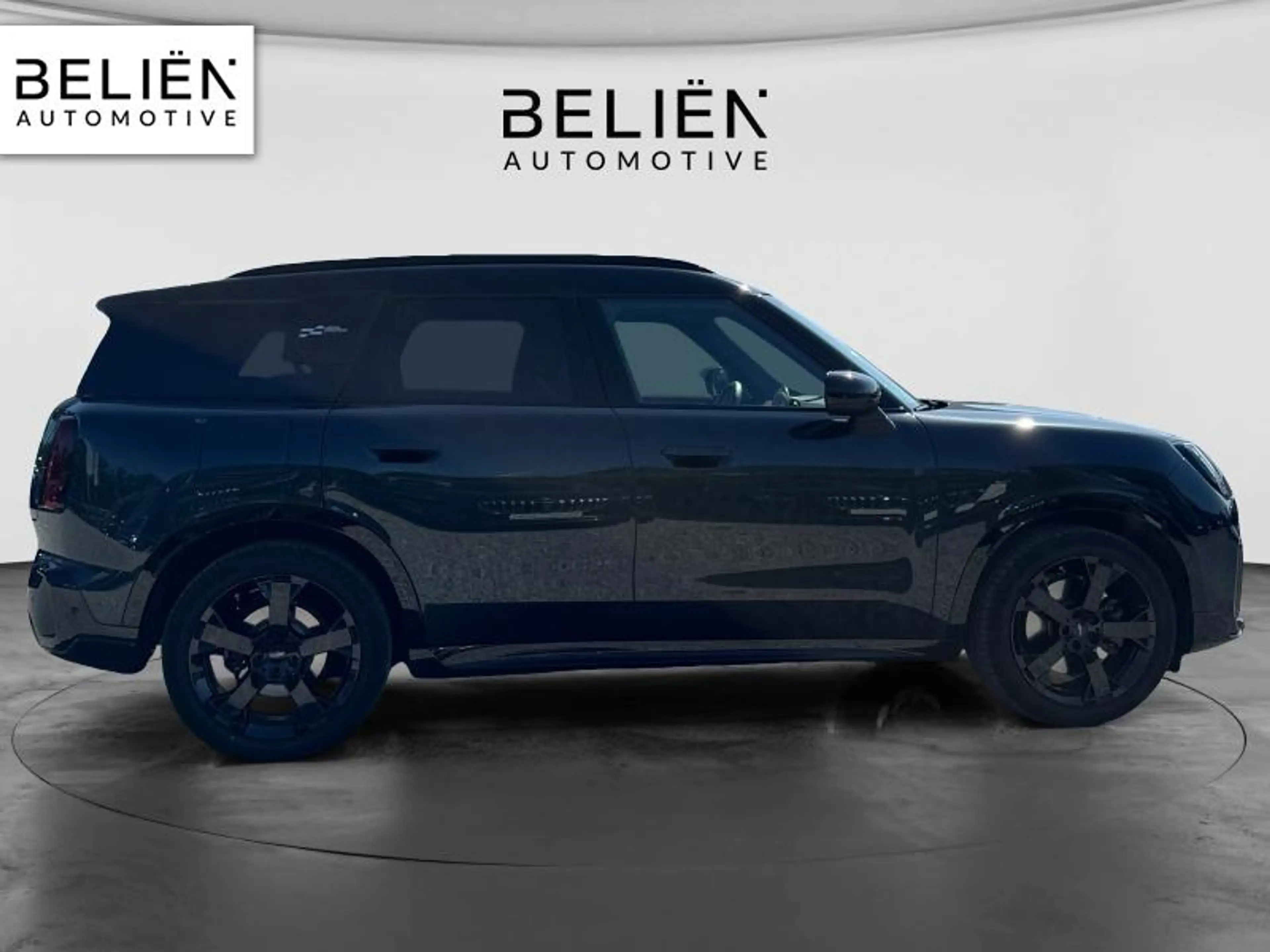 MINI Countryman C John Cooper Works Trim — photo 5