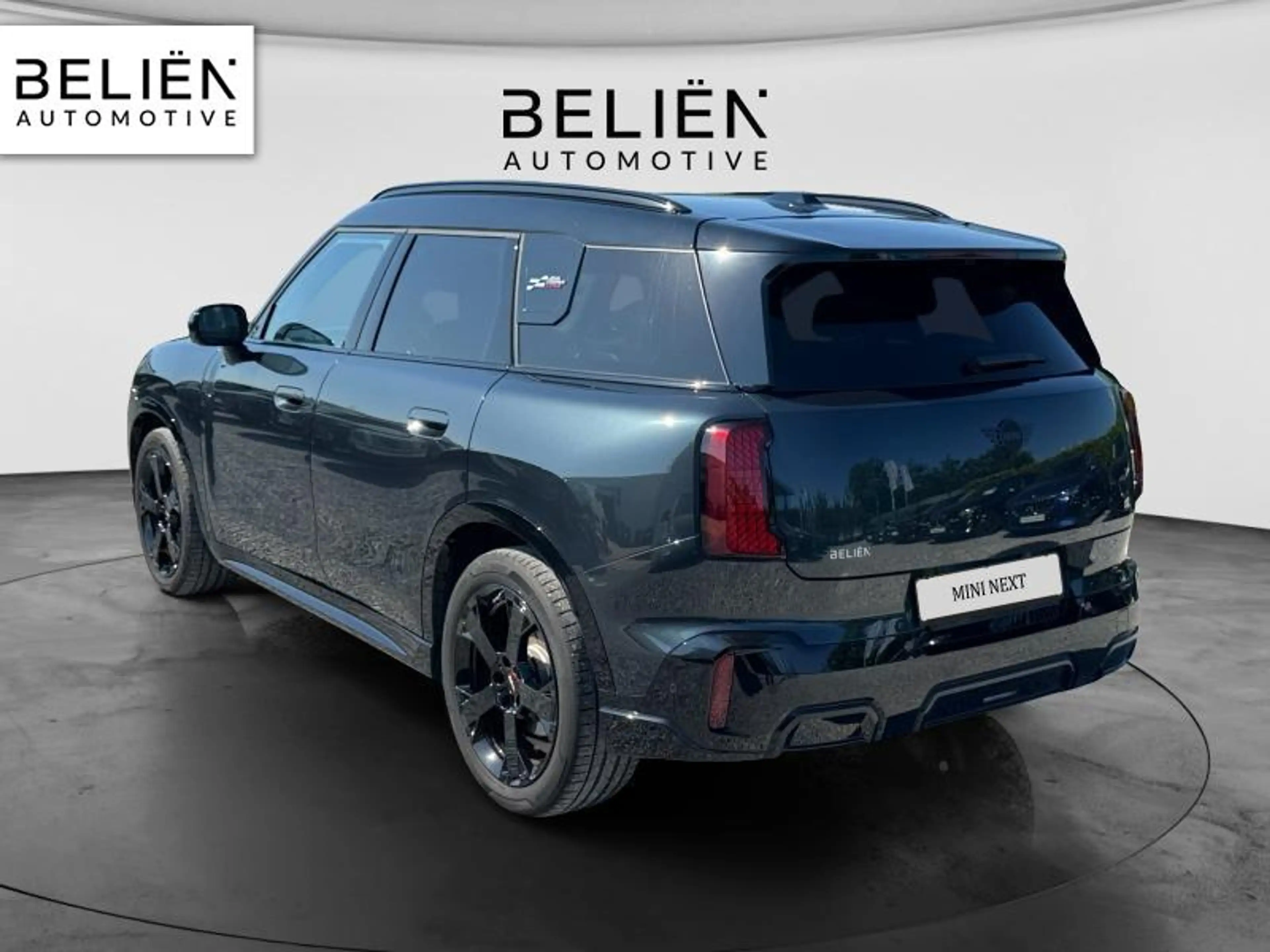 MINI Countryman C John Cooper Works Trim — photo 3