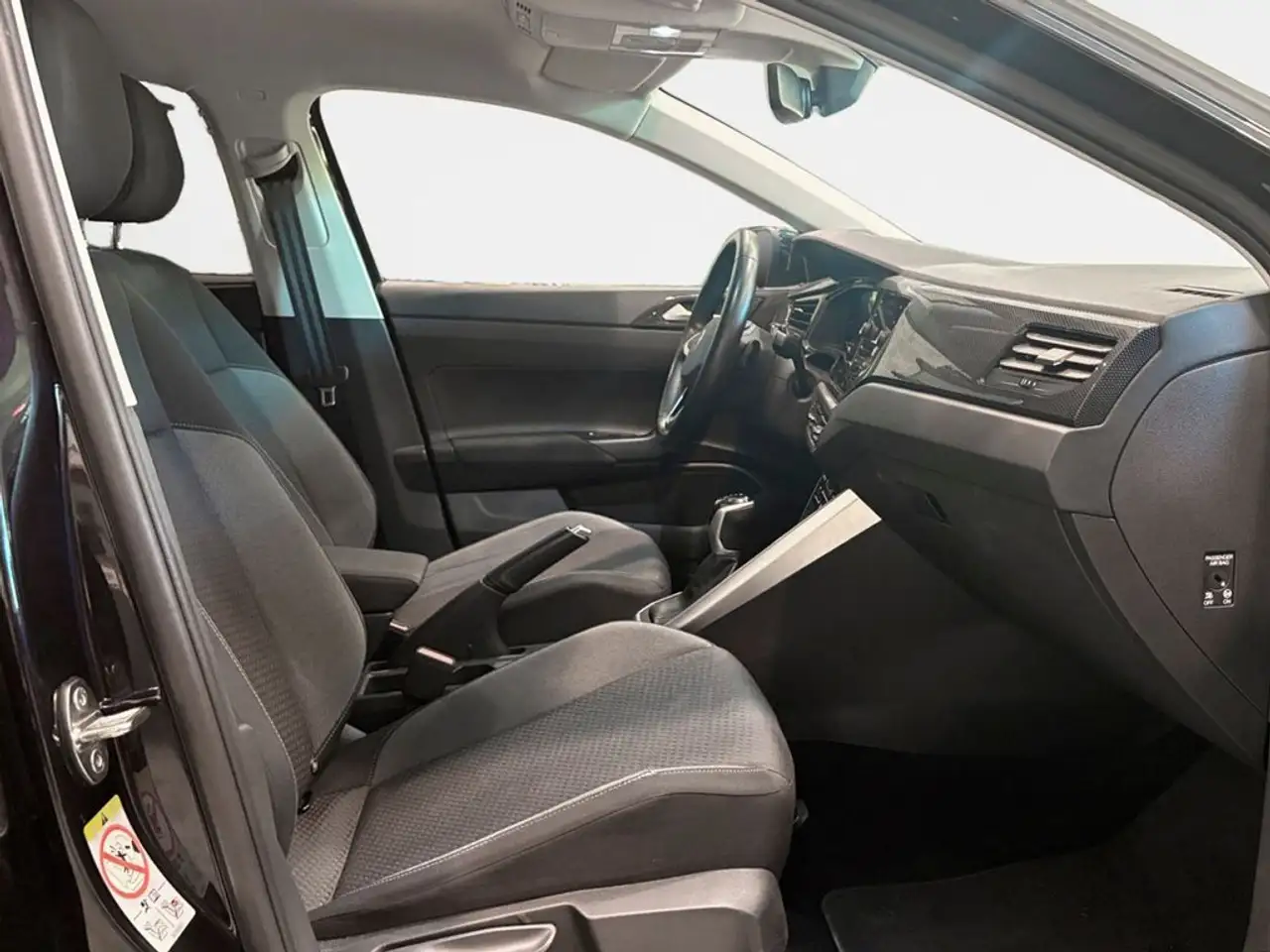 2025 Volkswagen Taigo 1.0 TSI Más DSG 85kW, photograph 12