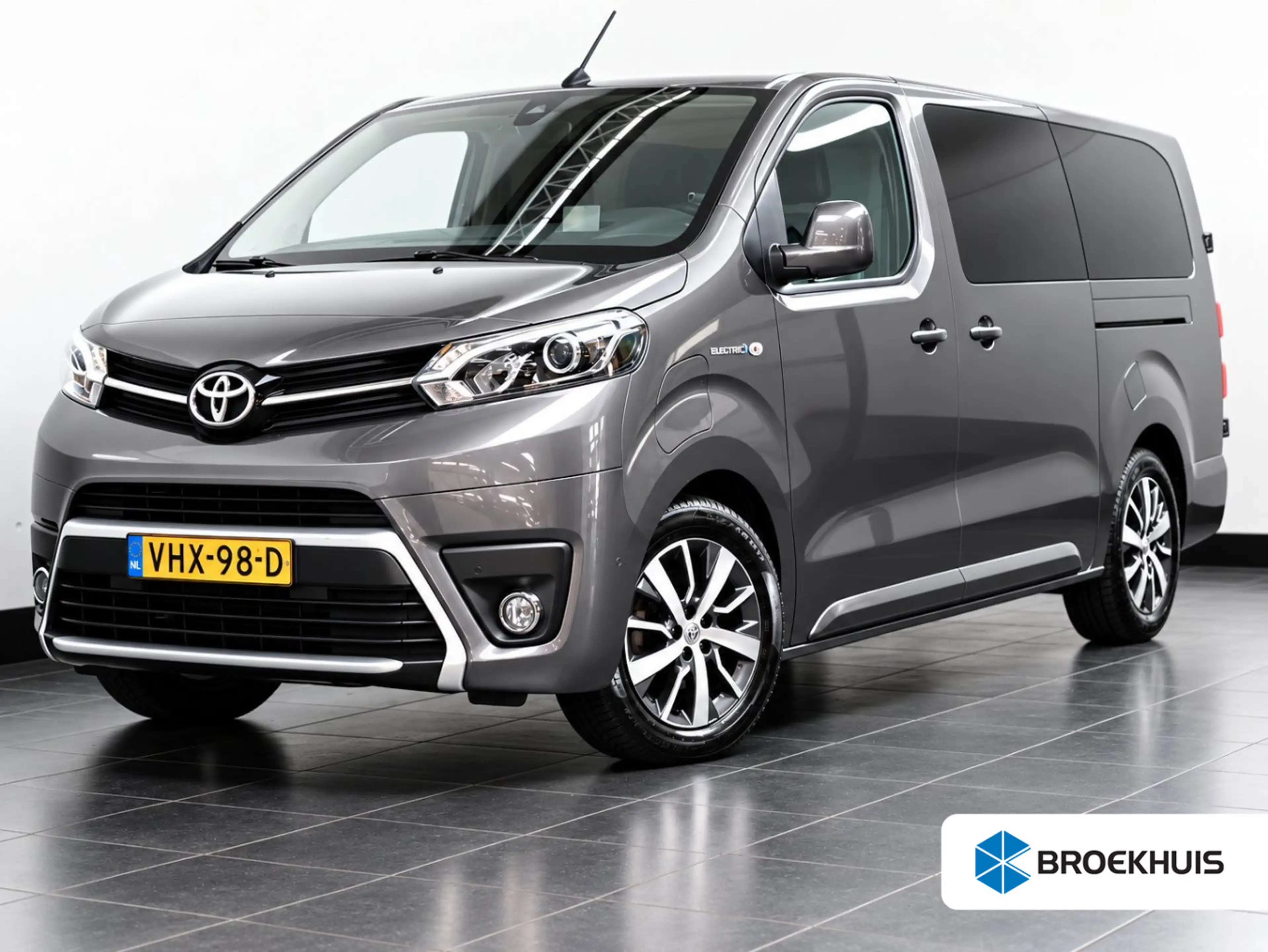 Toyota Proace Electric Worker 75KWH EXTRA RANGE INNOVATOR LONG /