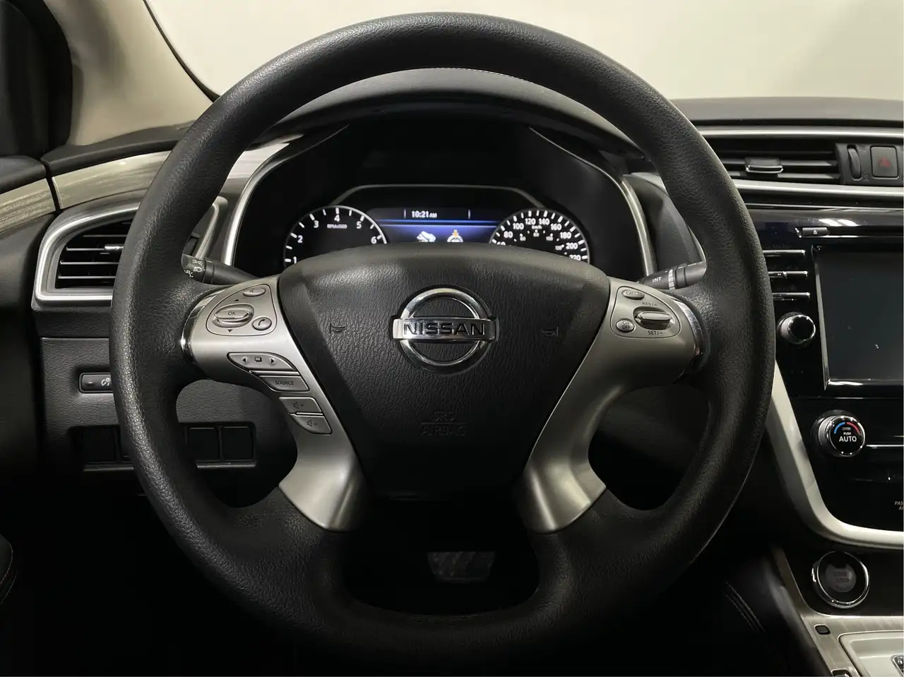 Nissan Murano снимка Nissan Murano