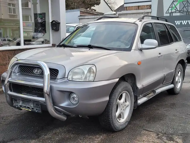 Hyundai SANTA FE 2.4 GLS 4WD*Klima*AHK*PDC*16" Aluf.*Velours*Nebels
