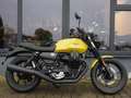 Moto Guzzi V 7 IV Stone - Gelb Metallic - Sonderpreis - thumbnail 1