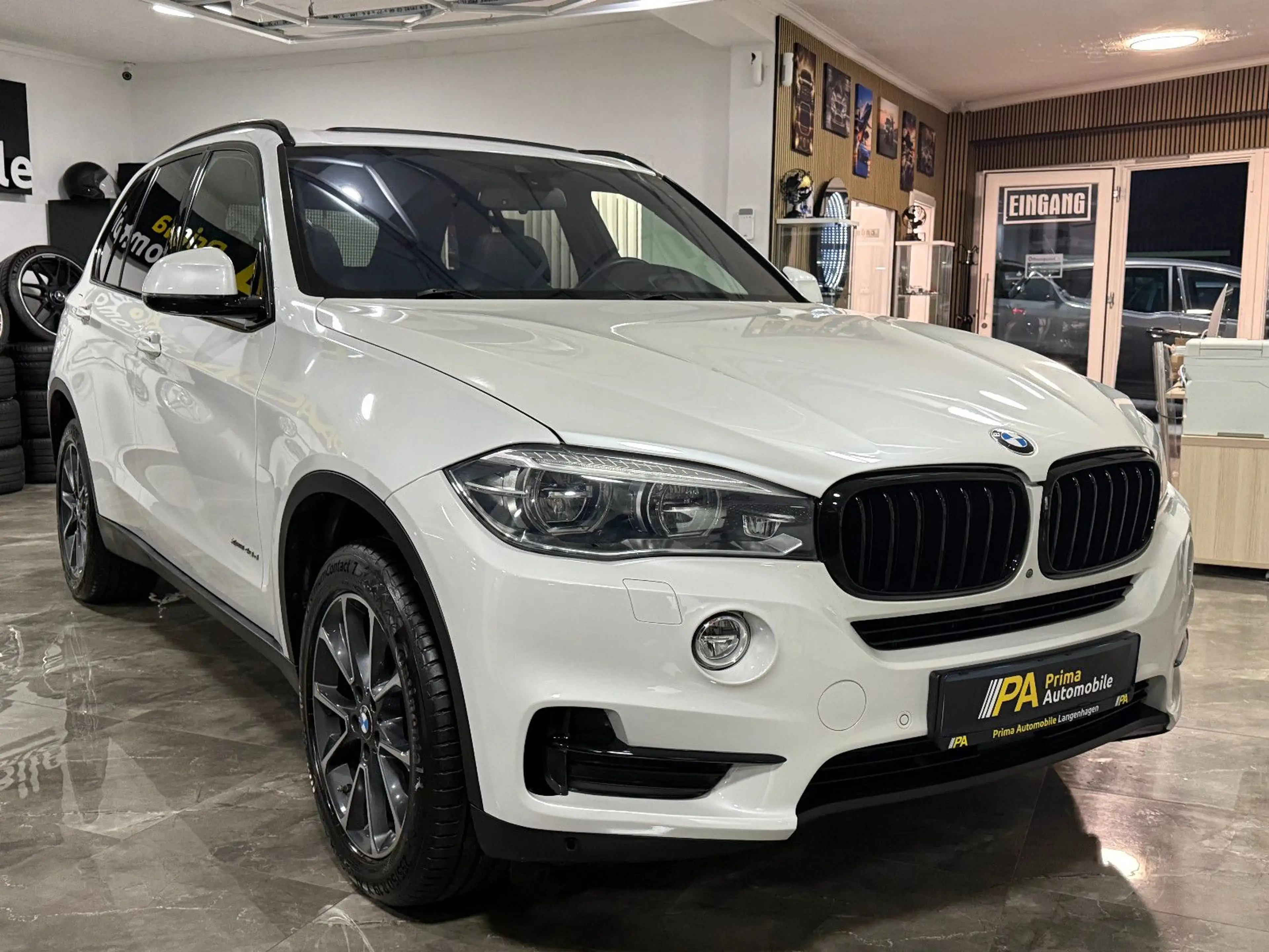 BMW X5 xDrive 40d Keyl. Softclose Sitzklima ACC AHK — photo 6