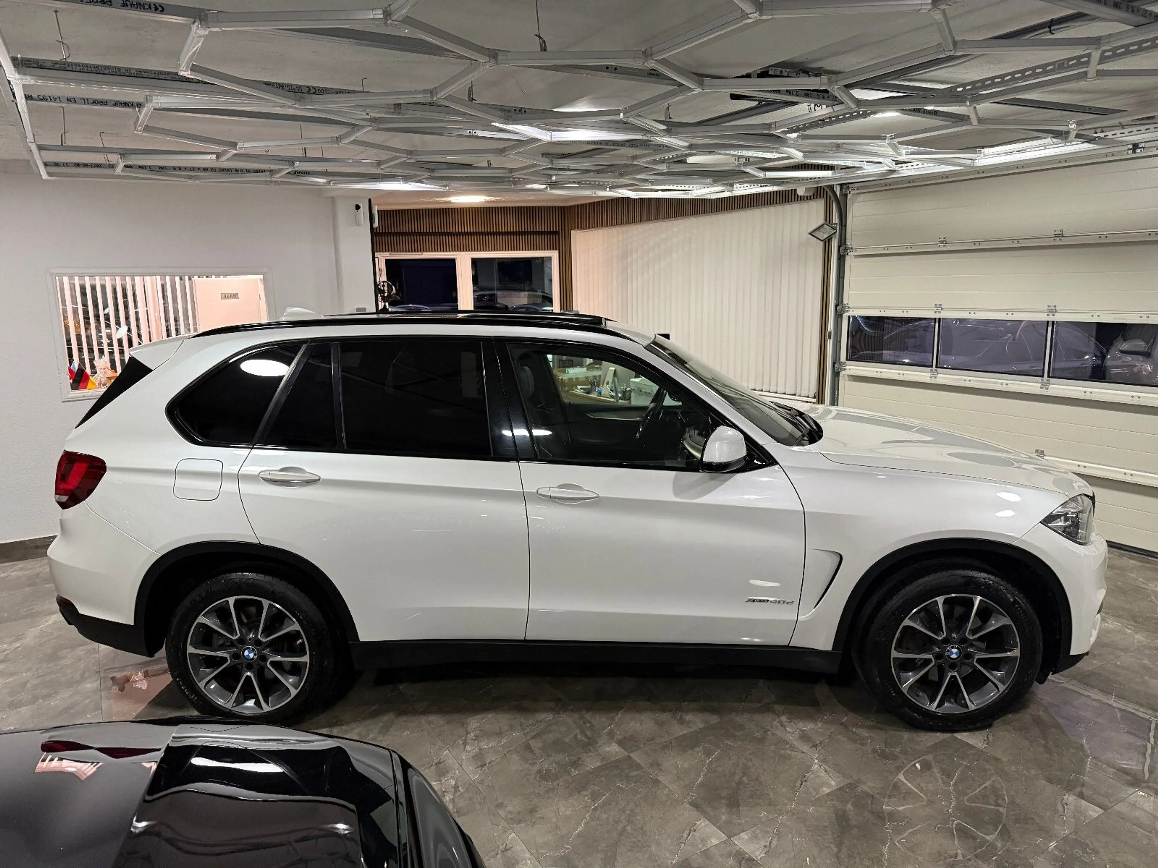 BMW X5 xDrive 40d Keyl. Softclose Sitzklima ACC AHK — photo 5