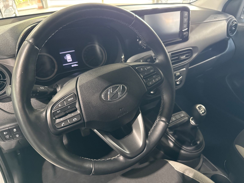 Hyundai i10 Edition 30 CarPlay 15'' Winter 1.Hand — photo 15