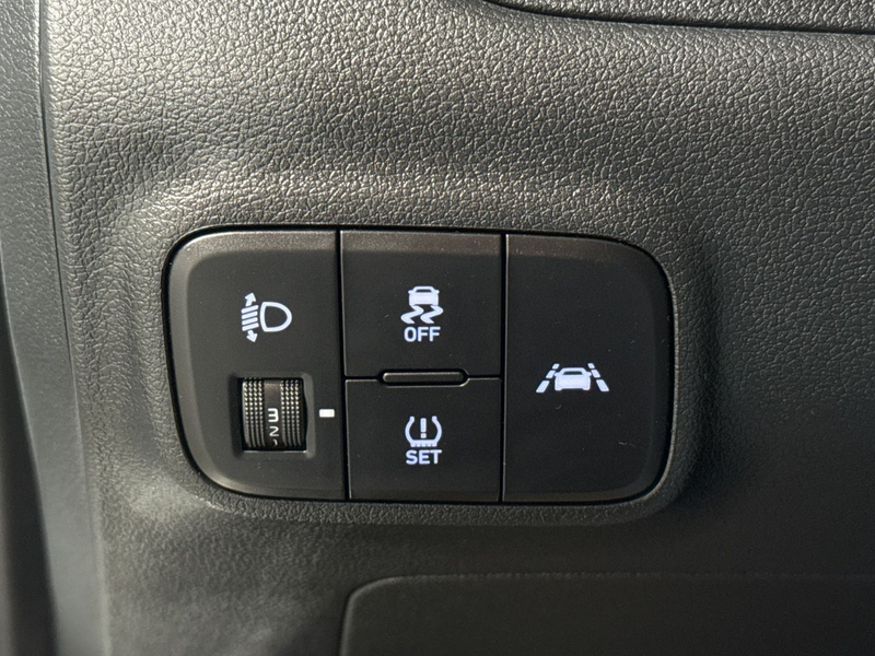 Hyundai i10 Edition 30 CarPlay 15'' Winter 1.Hand — photo 14