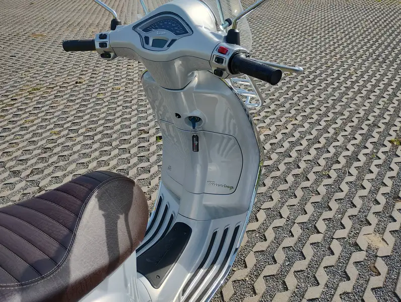 Vespa Primavera - foto 7