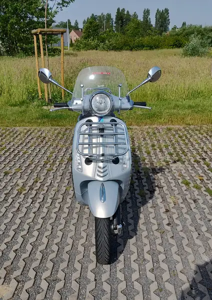 Vespa Primavera - foto 6