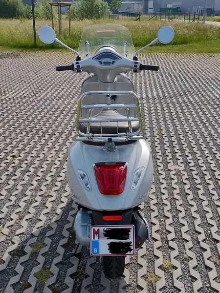 Vespa Primavera - foto 3
