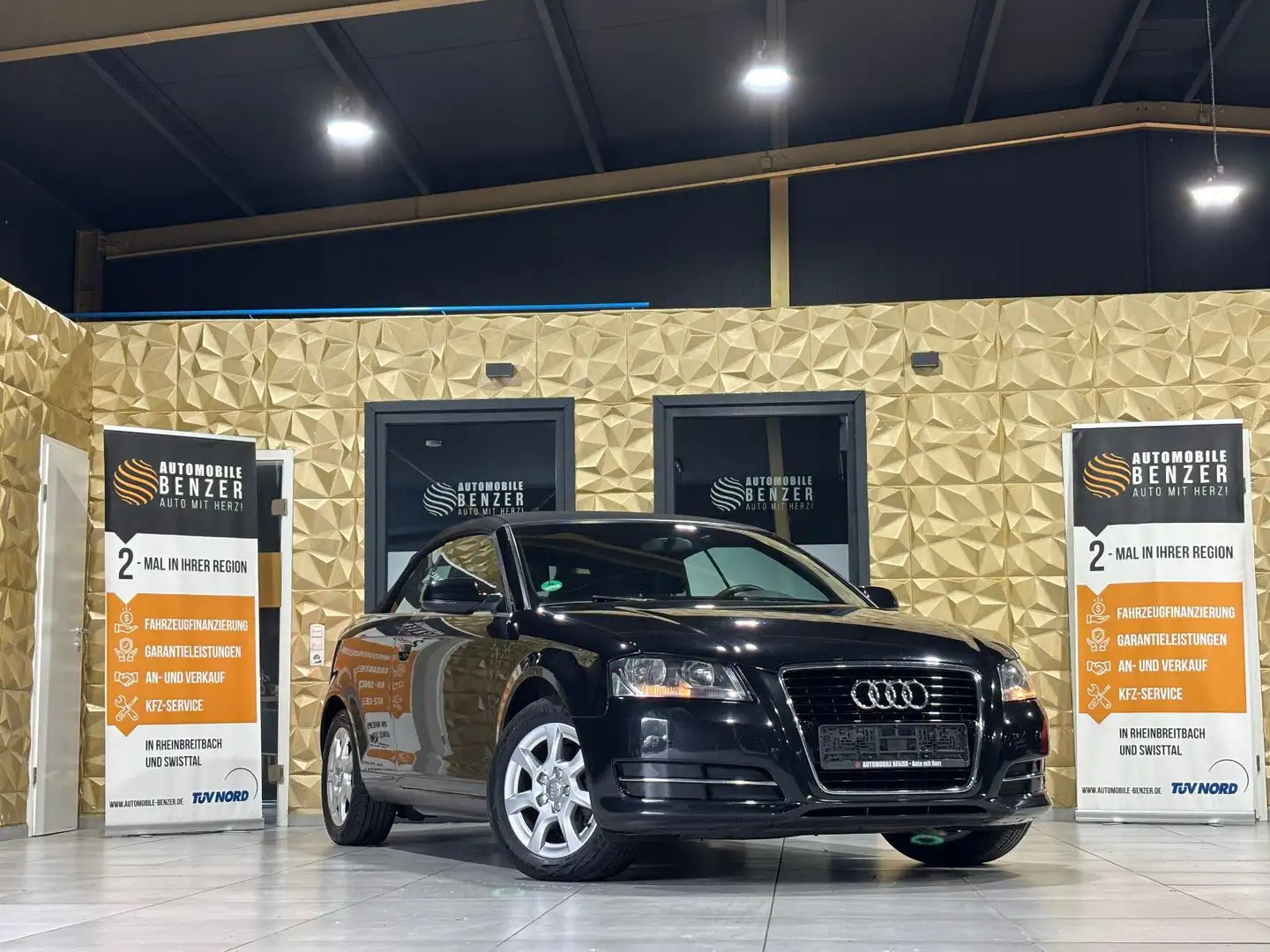 Audi A3 Cabriolet Attraction/PDC/SHZ/KLIMA/ALCANTARA Schwarz - 1