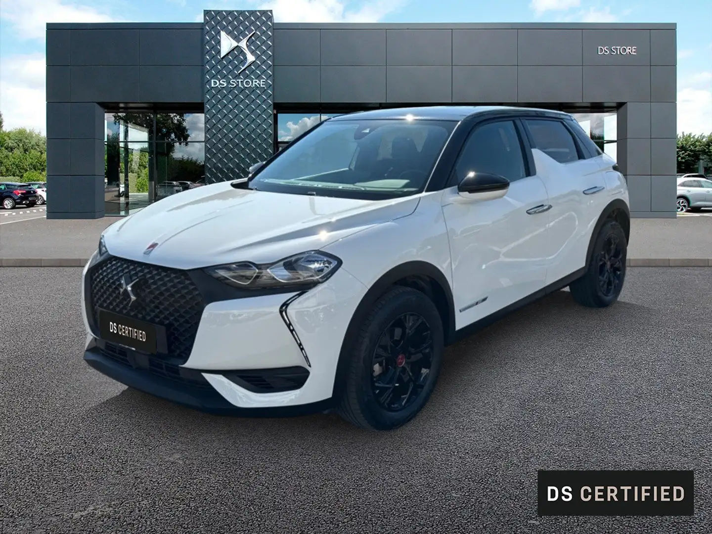 DS Automobiles DS 3 Crossback BlueHDi 130 Automatico Performance Line Weiß - 1