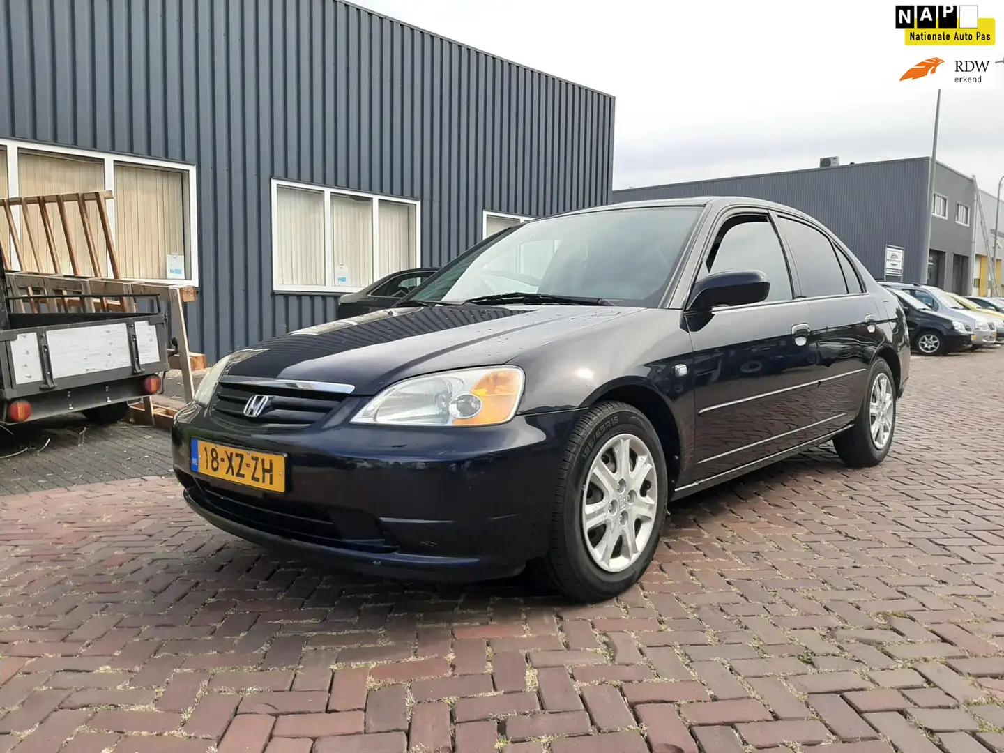Honda Civic crna - 1